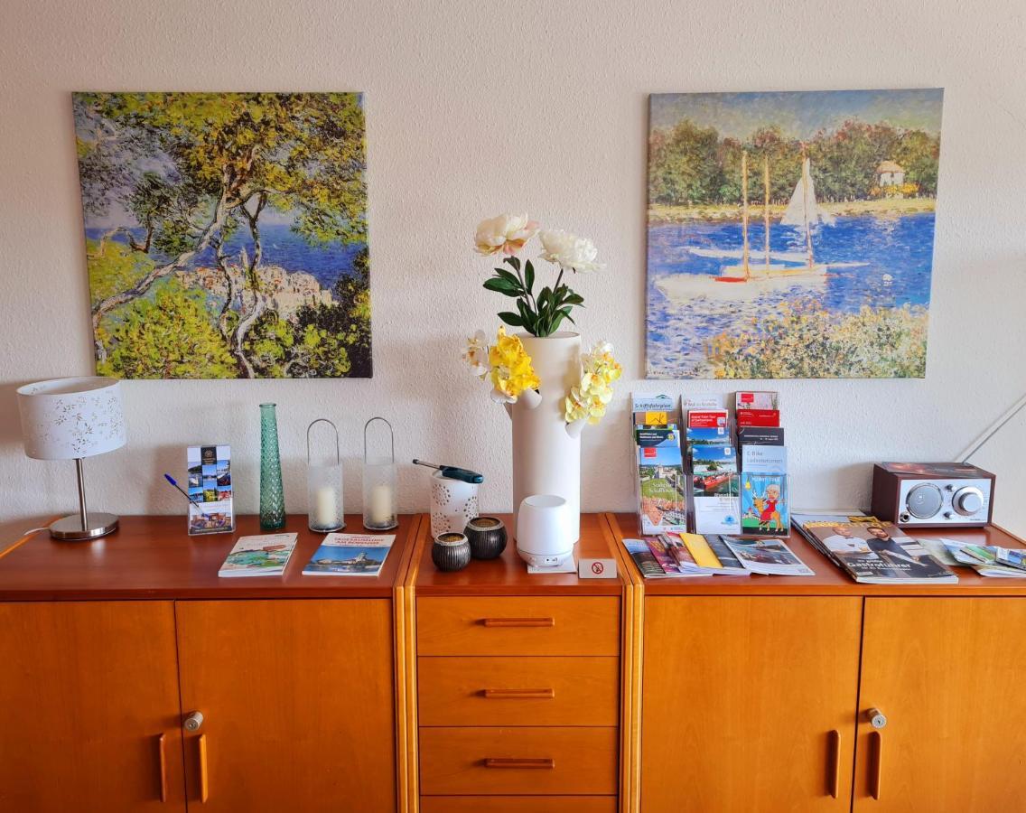Ferienwohnung Rheinblick In Buesingen -Keine Monteure- Busingen Esterno foto